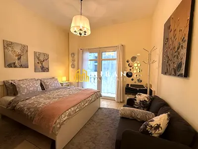 Luxury 1BR - Huge Gym - BBQ Area