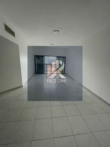 🏡 شقة فاخرة 3 غرف في المجاز 1 – إطلالة مباشرة على البحيرة + 3 بلكونات + تكييف على المالك | 65 ألف ✨