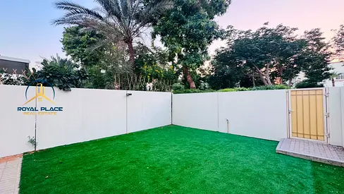 END OF MAY VACANT I WELL MAINTAINED I HUGE PLOT
