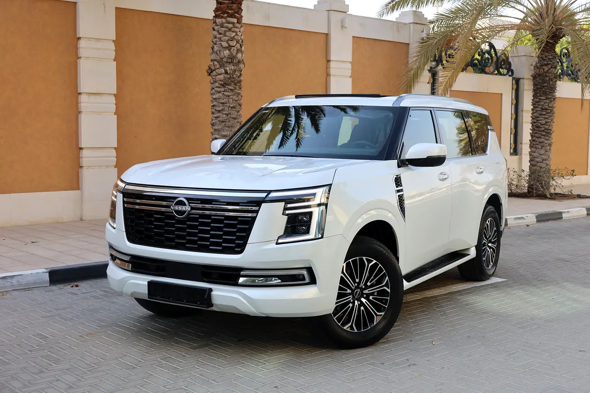Nissan Patrol 2025 — photo 1 of 20