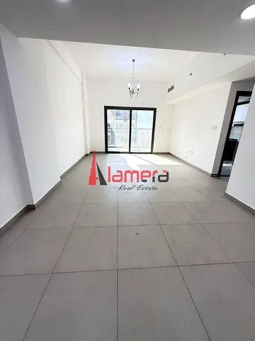 HUGE 2BHK + MAID ROOM / FULL FACILITY BUILDING
