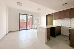 Upgraded | Close to Circle Mall | Huge Layout