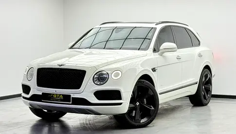 2018 Bentley Bentayga W12, Service History, Fully Loaded, Excellent Condition, GCC
