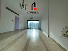 Nice 3BR!! One Month Free!! 6 Cheques!! Near Metro!!
