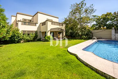 4 Bed Large | Internal Road | Well Maintained