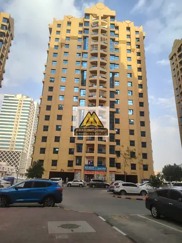سكن عائلي واسع في أبراج الخور غرفتين وصالة وغرفة خادمة بتسهيلات دفع وموقع حيوي