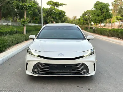 Toyota Camry GLE hybrid - GCC Specs - Model 2025 Full option