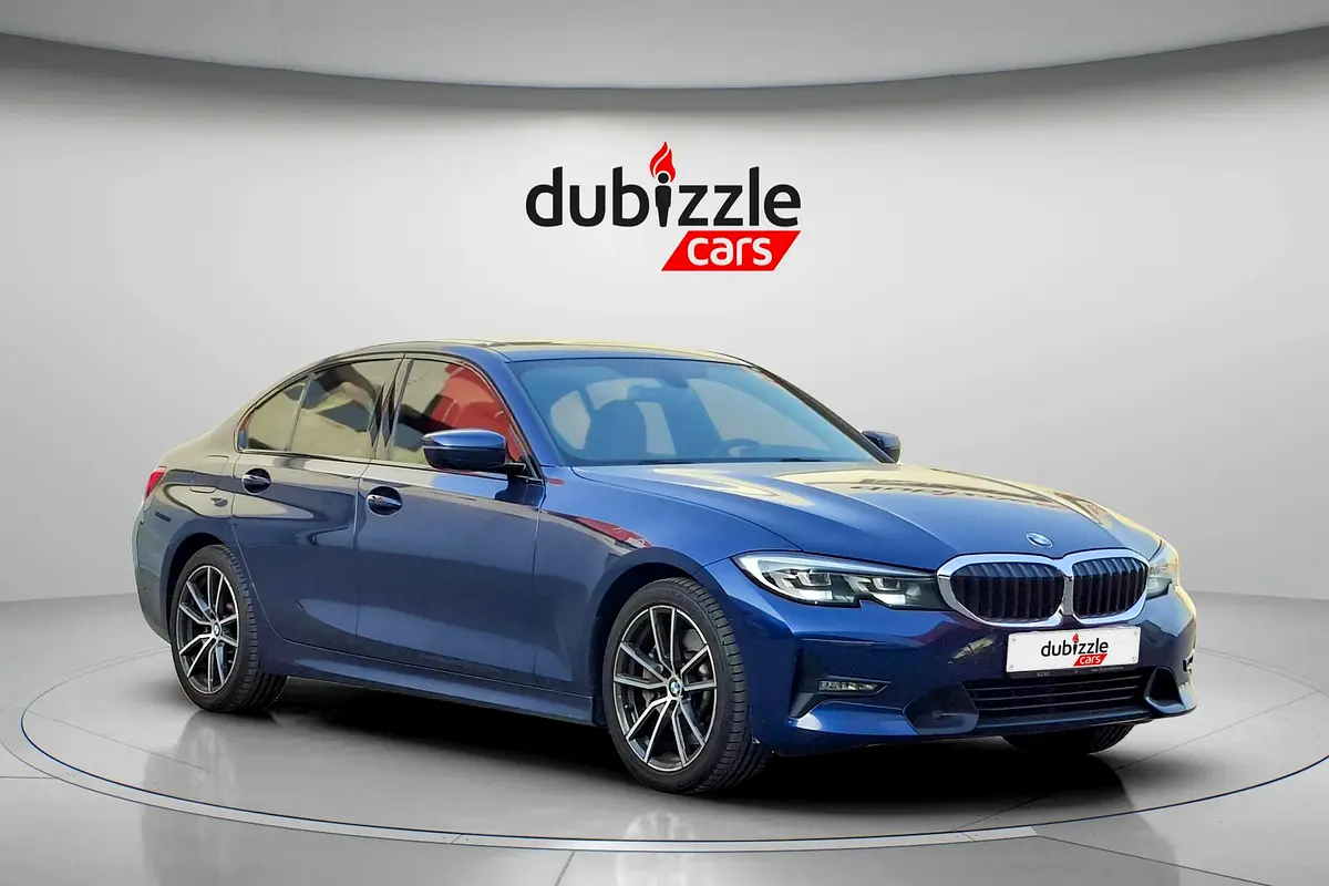 BMW 3-Series 2019 — photo 1 of 15