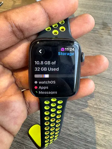 Apple Watch  Series 5used) with black/yellow sport strap - 32GB