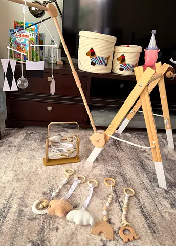 Montessori Baby Gym Stand with Mobile – Like New