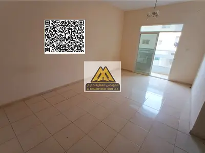 شقة غرفتين وصالة للإيجار السنوي في النعيمية 2 عجمان، تقع على شارع الملك فيصل، تتميز بمساحة ممتازة وتكييف مركزي مع صيانة مجانية، في موقع حيوي قريب من ج