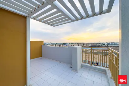 Close To Amenities | Modern Layout | Roof Access