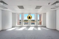 Modern Office | Racecourse View | Elite Address