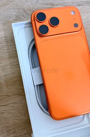 iPhone 17 pro max 512gb orange used like new tdra