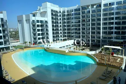 FULLY FURNISHED| MODERN | SPACIOUS | 1 BED