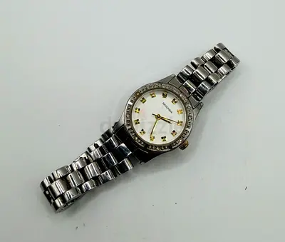 Sekonda ladies watch model 211