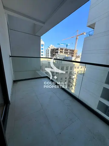Close to Metro - New Family Building - Exclusive Offer