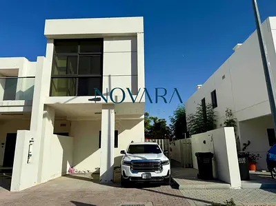 GENUINE RESALE - RENTED Unit - 3Bed + Maid - R2EM - Close to community center - B2B