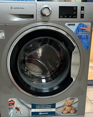 Ariston 9 kg washing machine for sale