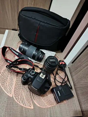 Canon eos1300d camera for sale