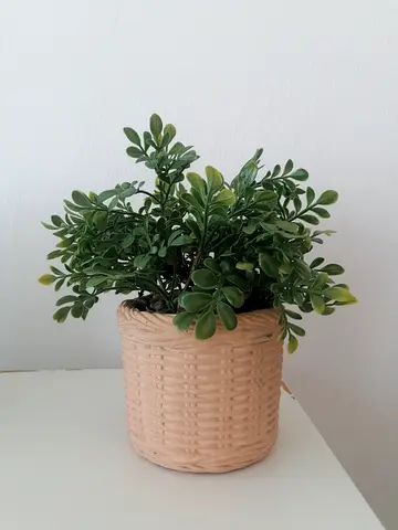 Artificial bonsai plant