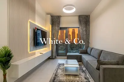 Incredible Canal & Burj Views | Upgraded
