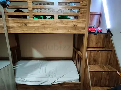 Bunk bed