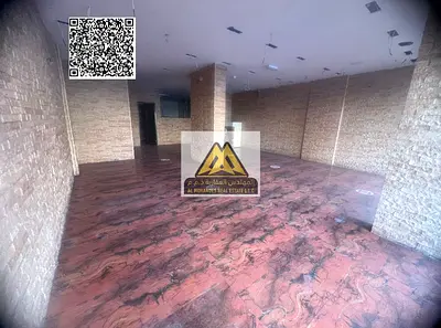 A large commercial space for rent in a strategic location in the Al Nakheel area, near the Ajman Corniche, characterized by constant activity and suit