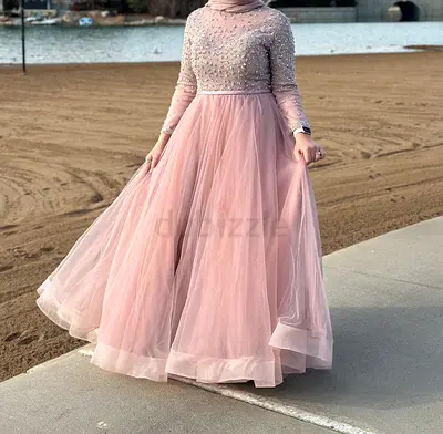 Party evening dress / hijabi
