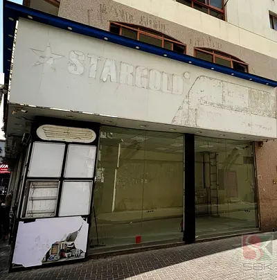 High-Visibility Retail Corner Unit With Two-Sided Street Exposure