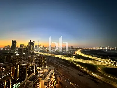 Burj View | Study | Flexible Cheques | Exclusive