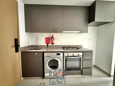 Luxury Studio available for rent in Tiraz building