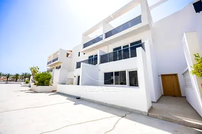 Kitchen Appliances | With Elevator and Gym + Pool