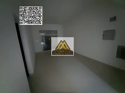شقة غرفة وصالة للإيجار السنوي في المويهات 3 عجمان، تتميز بمساحات مريحة وبلكونة مع تكييف مركزي، في بناية عائلات وموقع هادئ قريب من جميع الخدمات.