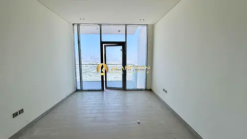Spacious 1BHK | Unfurnished Unit | Community View