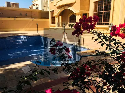 Magnificent beauty I Elegant and massive 6BR all ensuite I Best price
