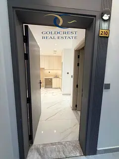 STUNNING 1 BEDROOM APARTMENT
