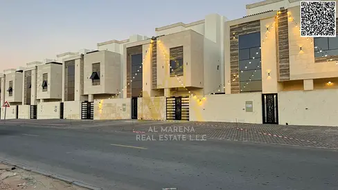 Luxury villa for sale in Al-Haliyo 2 | 3014 sq ft | Two floors + roof | 7 master bedrooms | Majlis and living room with washbasins | Modern kitchen +