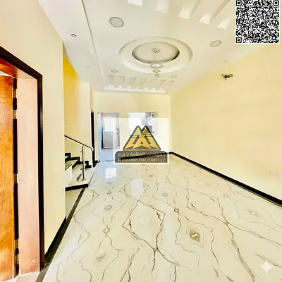 5 very spacious master bedrooms | 7 bathrooms | Maid's room | Large living room