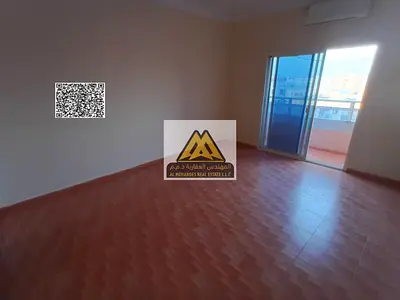 | موقع حيوي | قريب من جميع الخدمات | مساحة كبيرة|