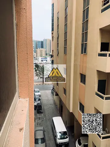 A spacious apartment in a prime location on King Faisal Street, suitable for families or individuals. Close to all essential services and transportati