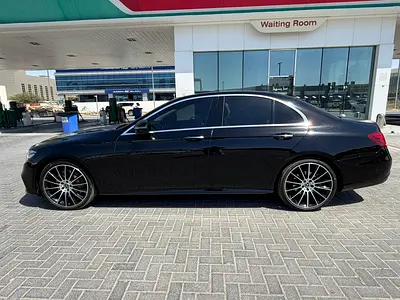 Mercedes-Benz E 300 AMG LINE 2019, GCC Specs