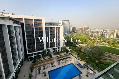 Semi furnished | High Floor | Park View