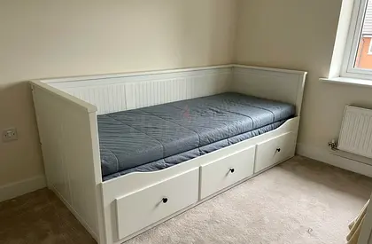 IKea hemness daybed with 2 new ikea mattress