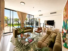 Luxury 4 Bedroom Villa with Pool -1% monthly instalment - 5% Down Payment