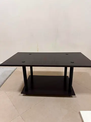 Coffee Table for Sale – Good Condition 30aed only