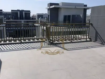 BRAND NEW TOWNHOUSE WITH CLOSED KITCHEN FOR RENT