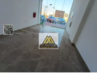 محل للإيجار في الجرف الصناعية 3 عجمان، مناسب لجميع الأنشطة، 25,000 درهم سنويًا، 4 دفعات، موقع مميز قريب من الطرق الرئيسية.