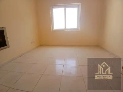 Ready to move apartment available prime location near safari Mall