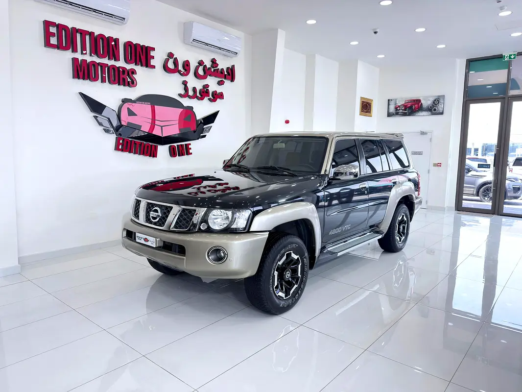 Nissan Patrol Safari 2022 — photo 1 of 10